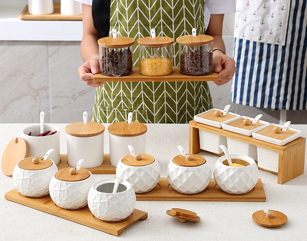 Hogyan hasonlítják össze a bambusz fogpiszkók árait a műanyagokkal?