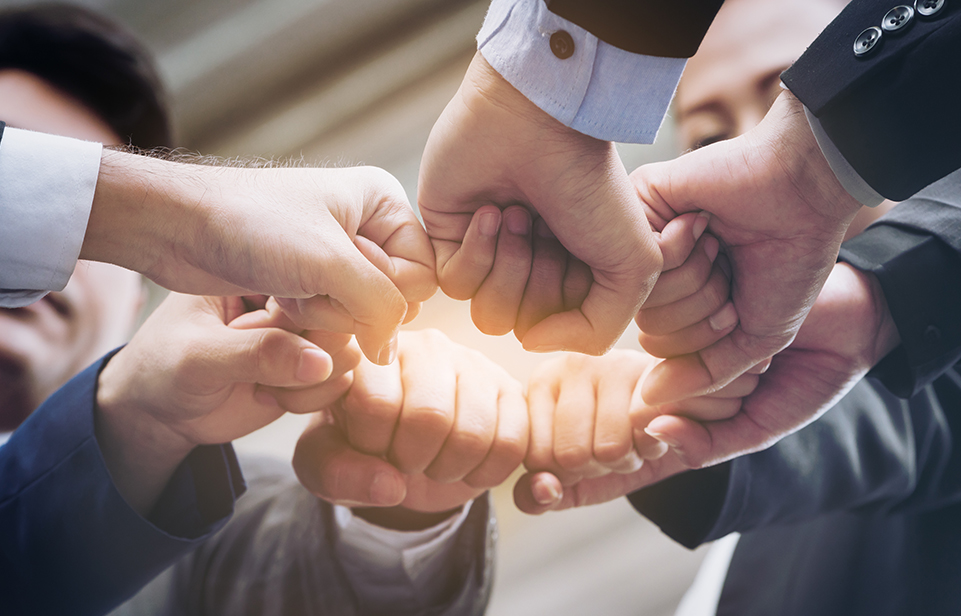 GENICHI HOME ÉS ÉLET ELADÓSÁGOK